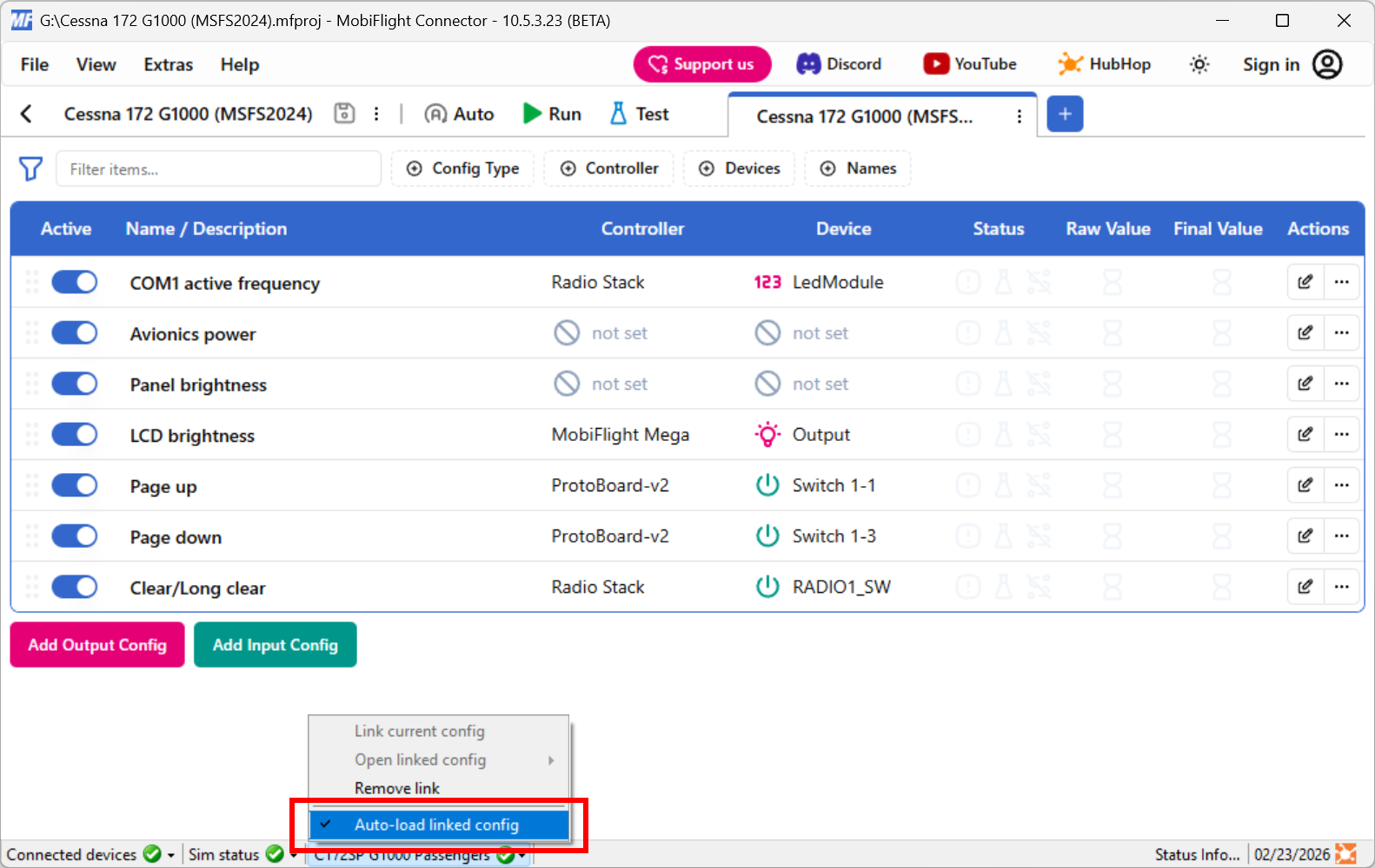 Screenshot of the main MobiFlight window with the aircraft menu open and the Auto-load linked config menu item checked and highlighted.